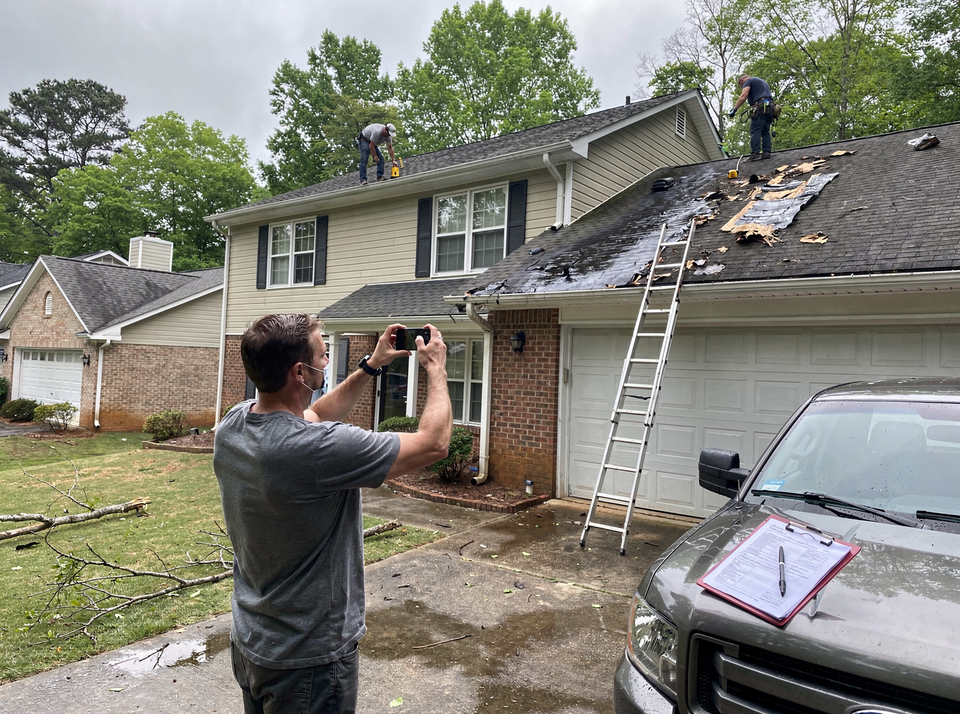 Roofing in Cumming